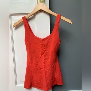 Lululemon workout top